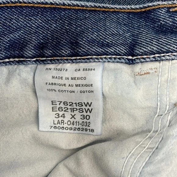 RUSTLER Upcycled Cutoff Jean Shorts Blue Mid Wash Denim Distressed Size 34 - Picture 7 of 10